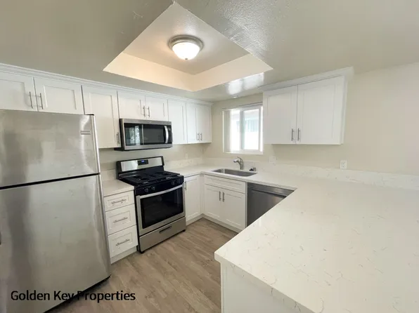 1568 - 2168 Via Camino Verde, 2168 Via Camino Verde #4, Oceanside, CA 92054