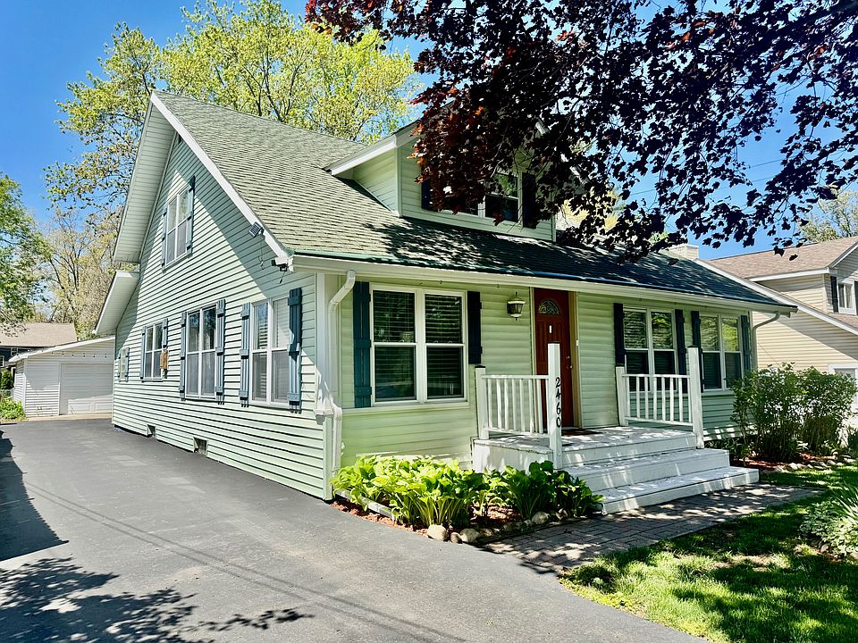 1st image of 2460 Hoover Ave