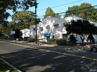 157 Franklin Tpke, Waldwick, NJ 07463