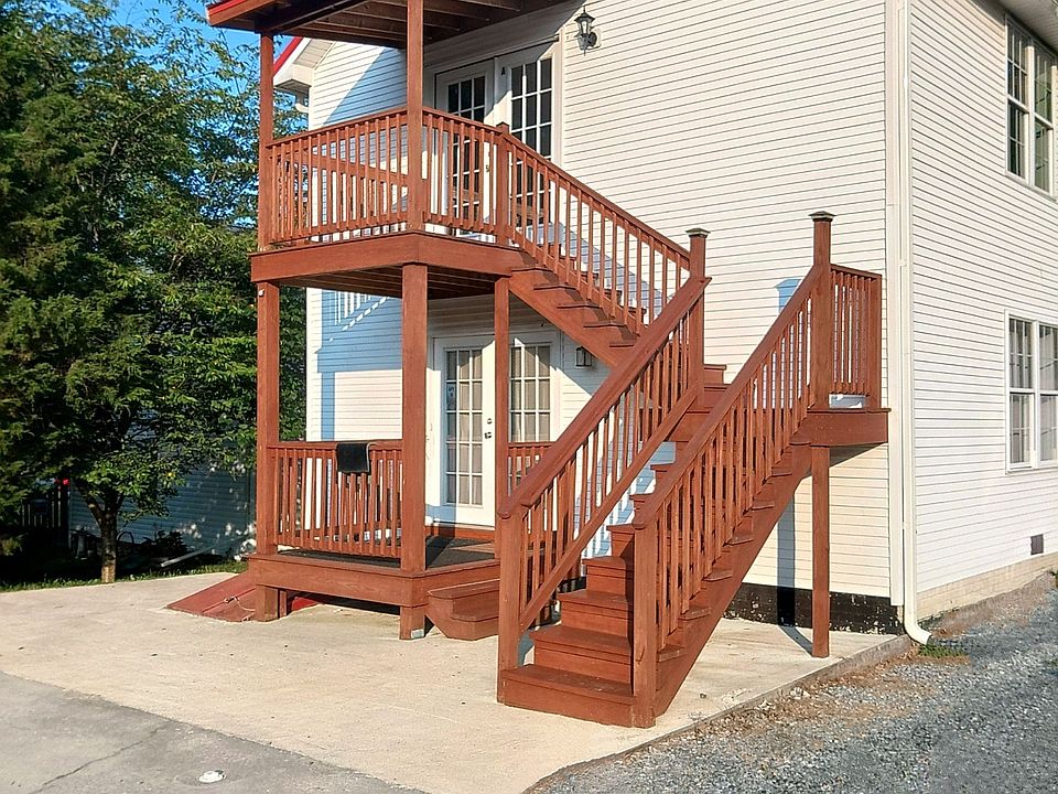 202 S Mary St Hedgesville WV Zillow