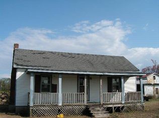 286 Farmer Rd, Mount Olive, NC 28365