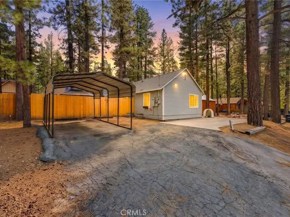 518 W Aeroplane Blvd, Big Bear City, CA 92314