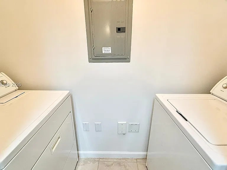 1206 Myrtlewood Cir E #1206 — Photo 11