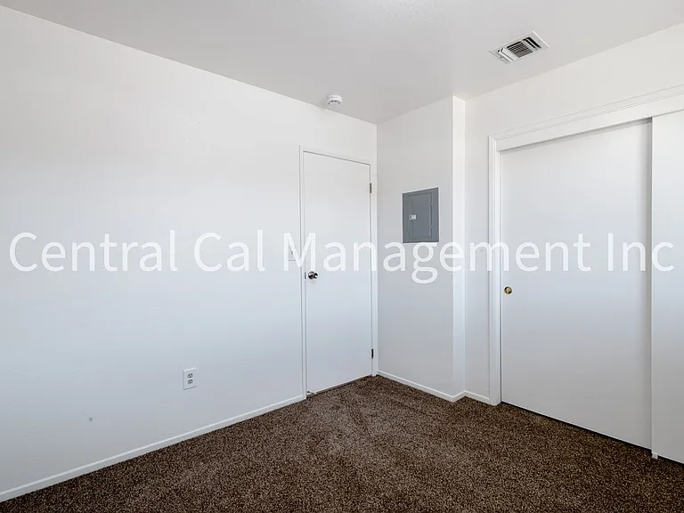 4207 Eton St — Photo 6