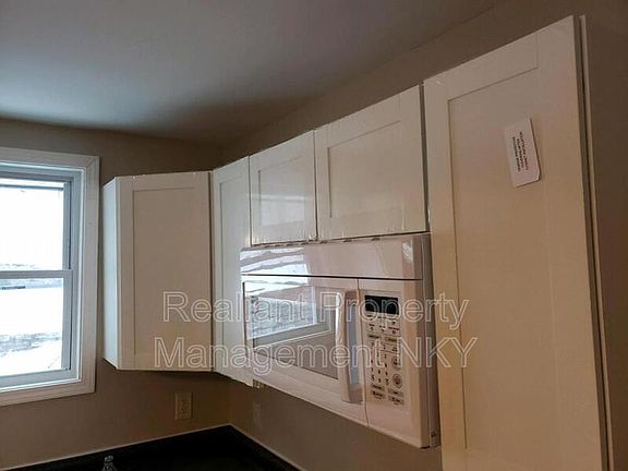 5th image of 2776 Madison Ave #2