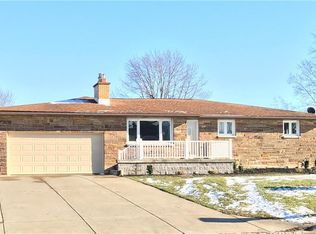 395 Borden Rd, West Seneca, NY 14224