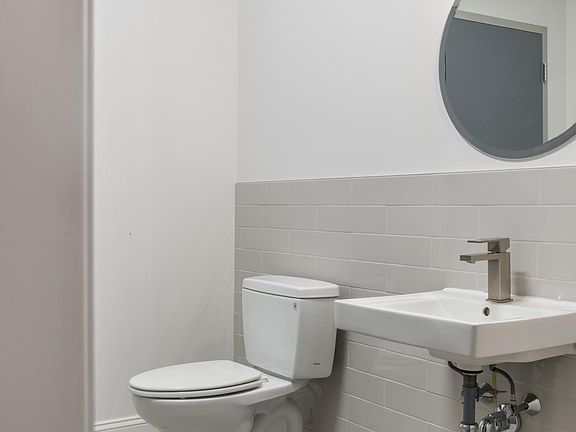 4th image of 112 Union St #1C