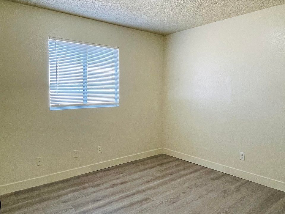 1st image of 128 W Saginaw Way APT 202