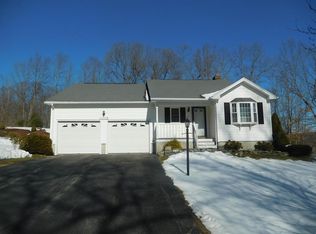 2 Birchwood Cir, Auburn, MA 01501