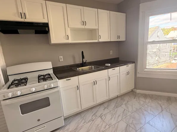 125-127 Redwood Ave #21E, Paterson, NJ 07522