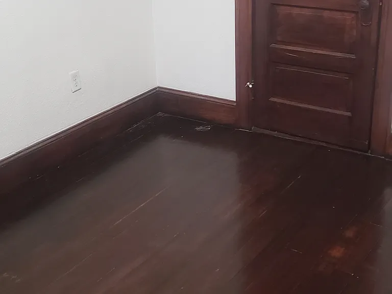 25 Roberts St #2 — Photo 6