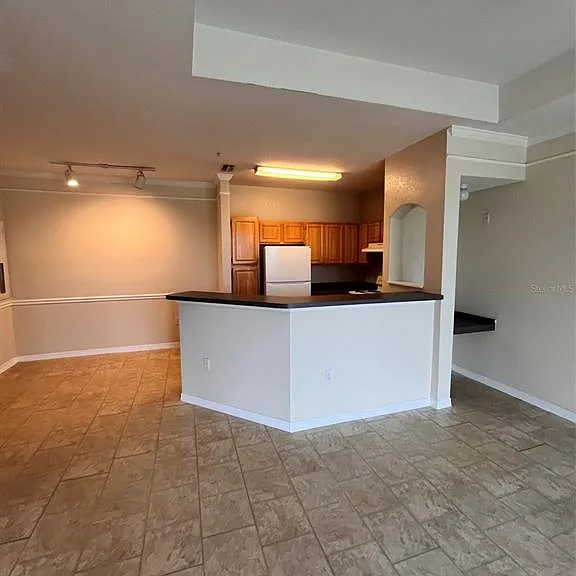 6685 Queens Borough Ave #306 — Photo 4