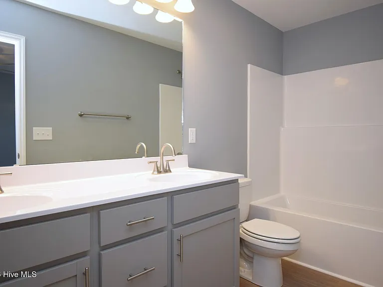 1227 Masters Ln #A — Photo 12