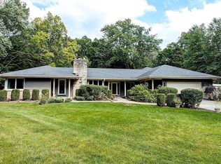 8120 S 68th St, Franklin, WI 53132