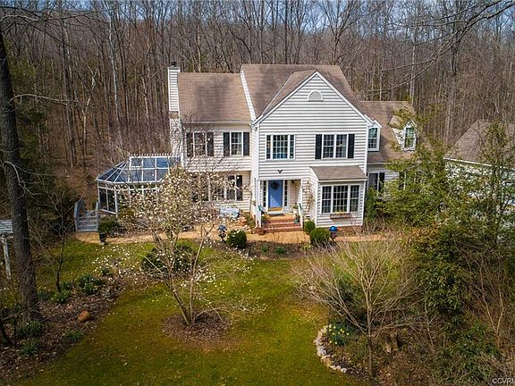 4th image of 1925 Norwood Creek Dr
