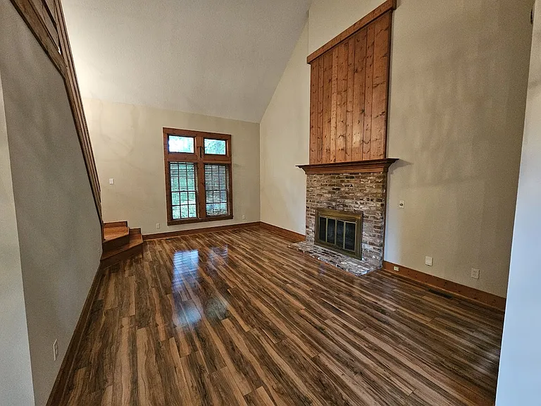 9712 Old Creedmoor Rd — Photo 2