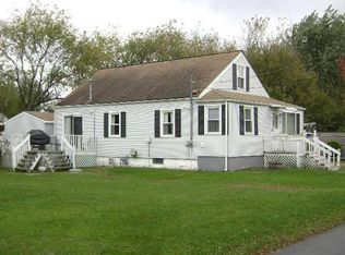18 Higney Ave, Warwick, RI 02889