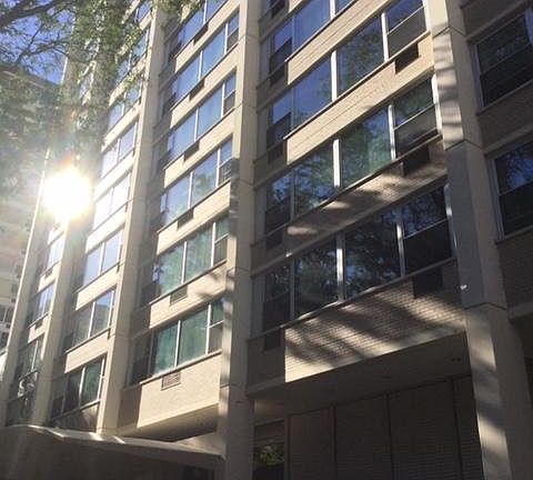 2nd image of 336 W Wellington Ave APT 1203