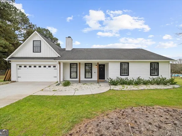 6460 Dove Dr, Loganville, GA 30052