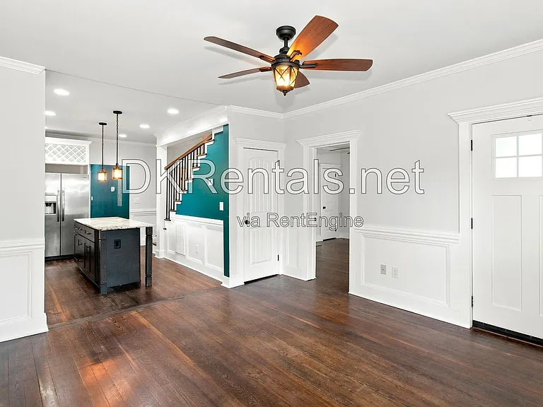 1845 Vesta Ave — Photo 6