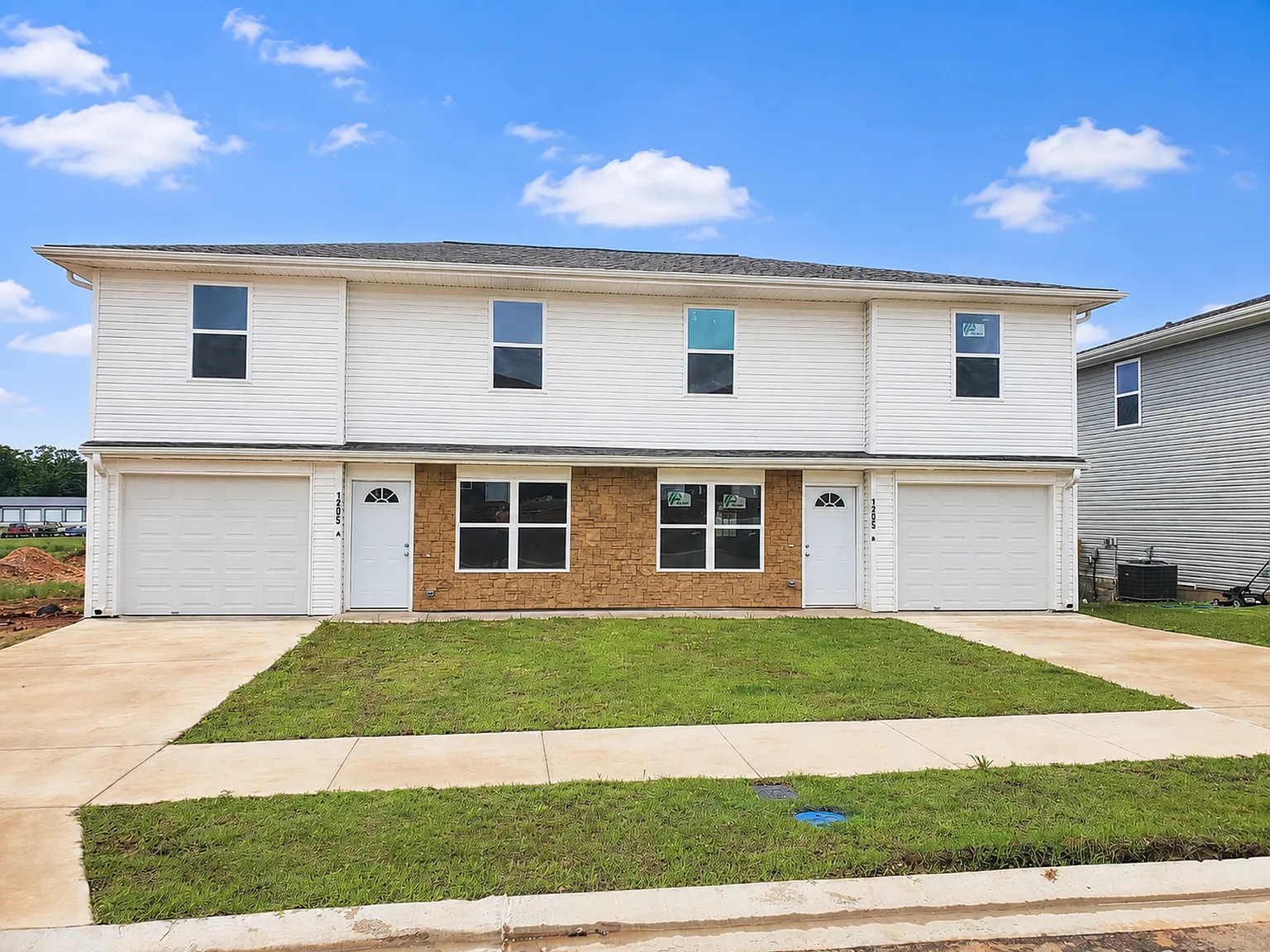 1202 Nedra Drive — Photo 1