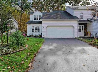 73 Woodside Dr, Albany, NY 12208