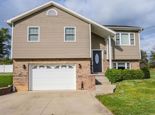 1503 Birch St, Flatwoods, KY 41139