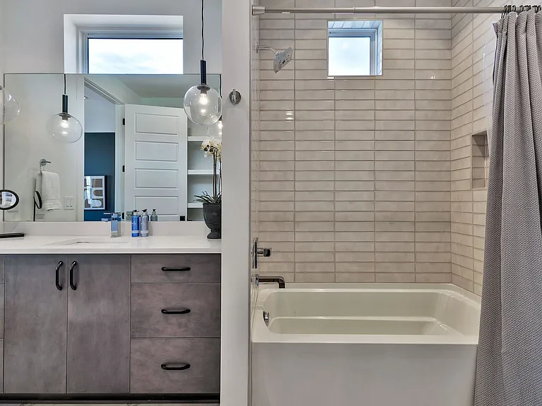4107 Kimbark Dr — Photo 31
