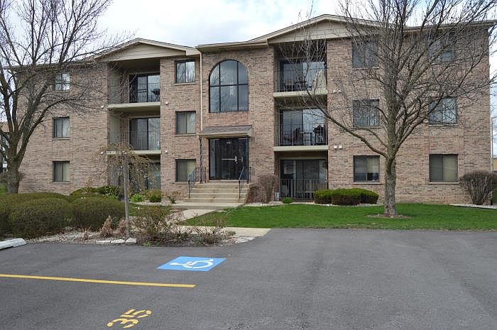1st image of 4922 134th St APT 312