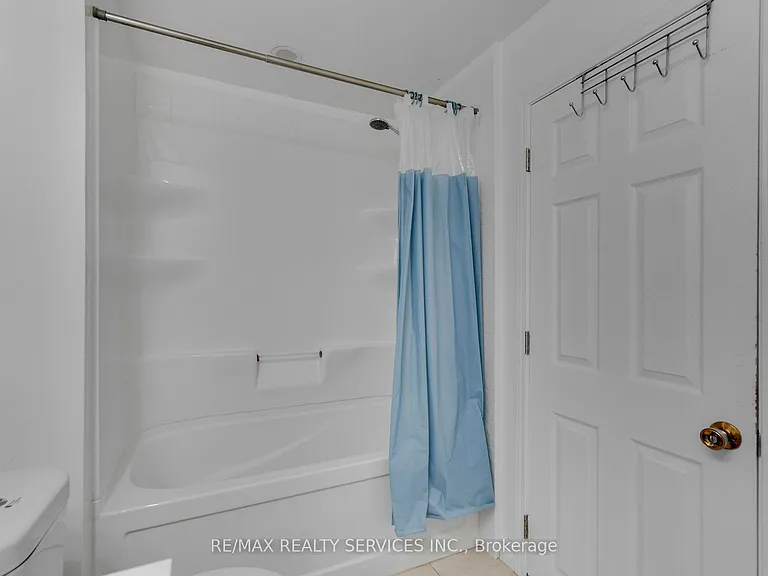 28 Manzanita Cres #BASEMENT — Photo 20