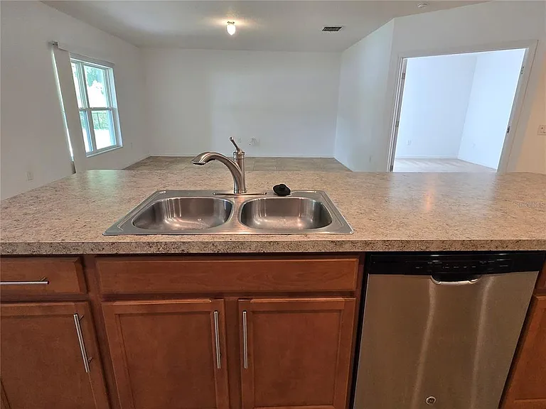 2476 Addison Creek Dr — Photo 7