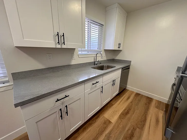 1646 S Grant St #3 — Photo 7