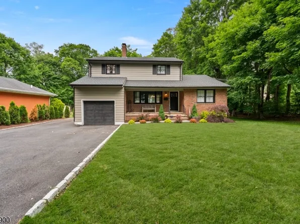 5 N Rose Ln, Mount Olive Twp., NJ 07828