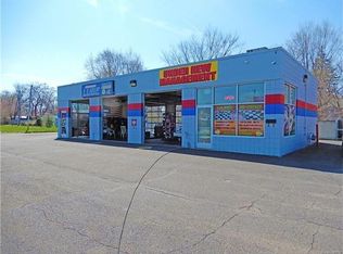 1150 Inkster Rd, Inkster, MI 48141