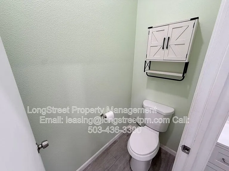 758 Browning Ave S #B — Photo 14