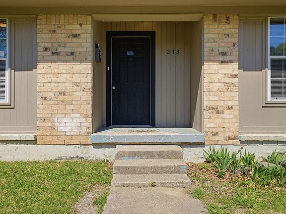 4th image of 233 Creek Cove Dr