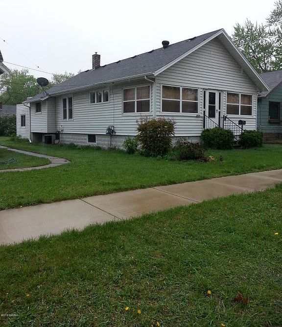 1st image of 1261 Evanston Ave