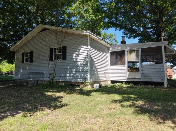 2040 Collinwood Hwy, Collinwood, TN 38450