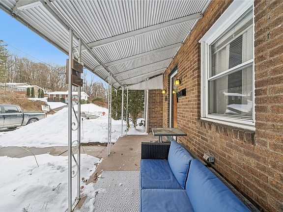4th image of 21 Berry St