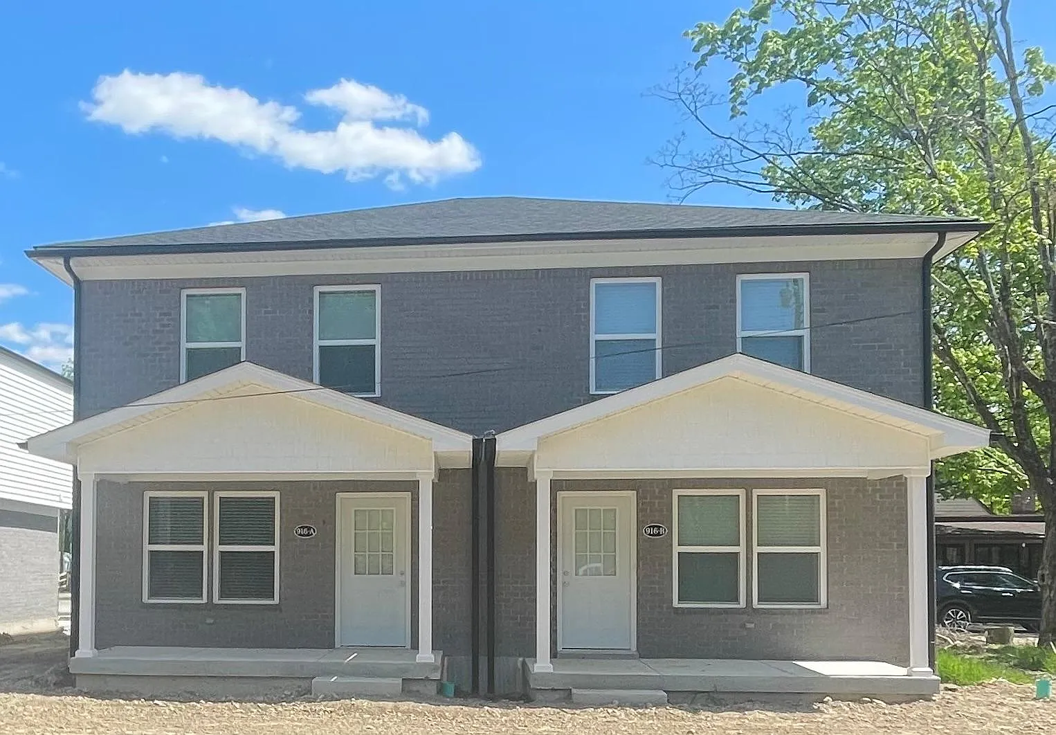 914 Providence Way — Photo 1