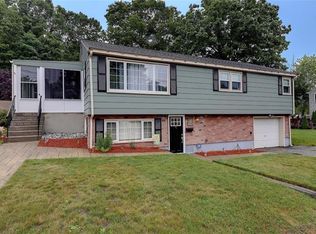 55 Roberta Ave, Woonsocket, RI 02895