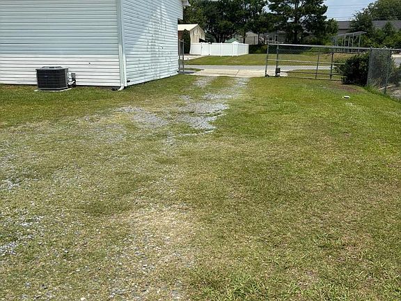 3rd image of 126 Sunset Cir