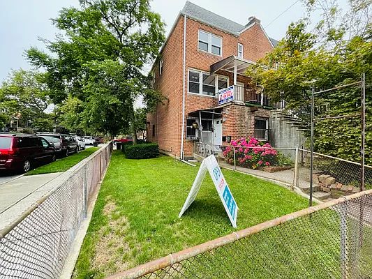 1st image of 2970 Avenue Z