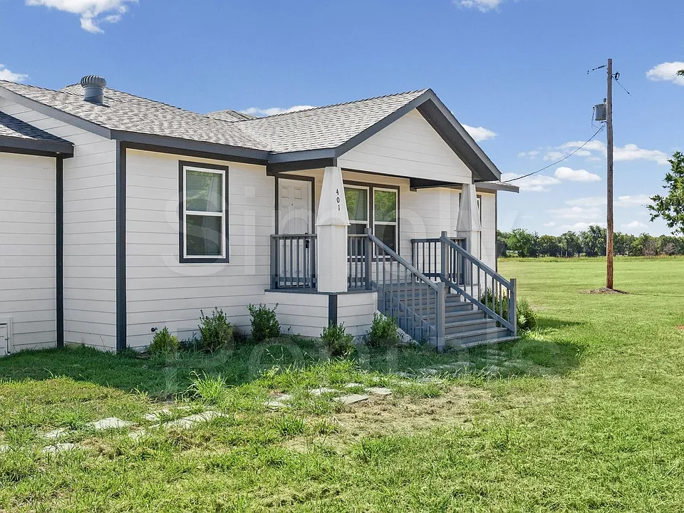 401 McIlrath Rd