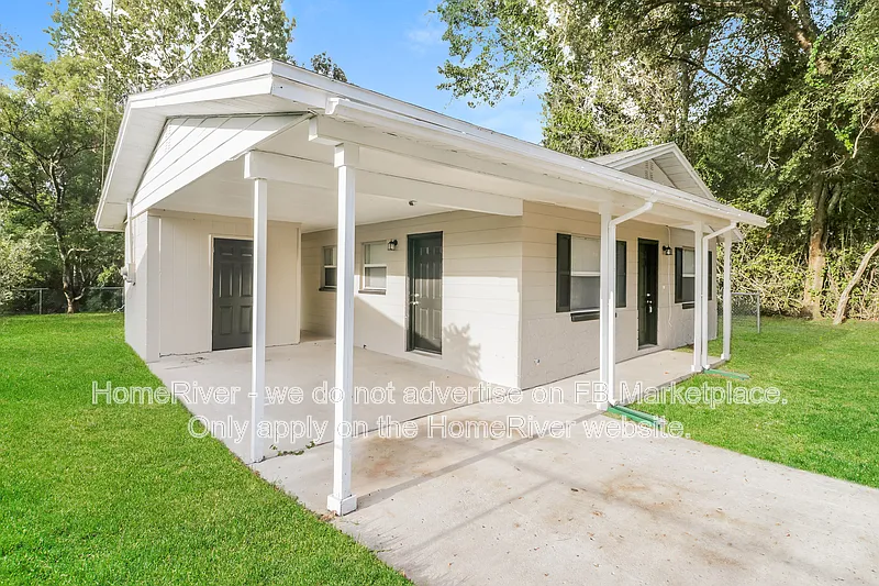 Building Photo - 38412 Lake Ave