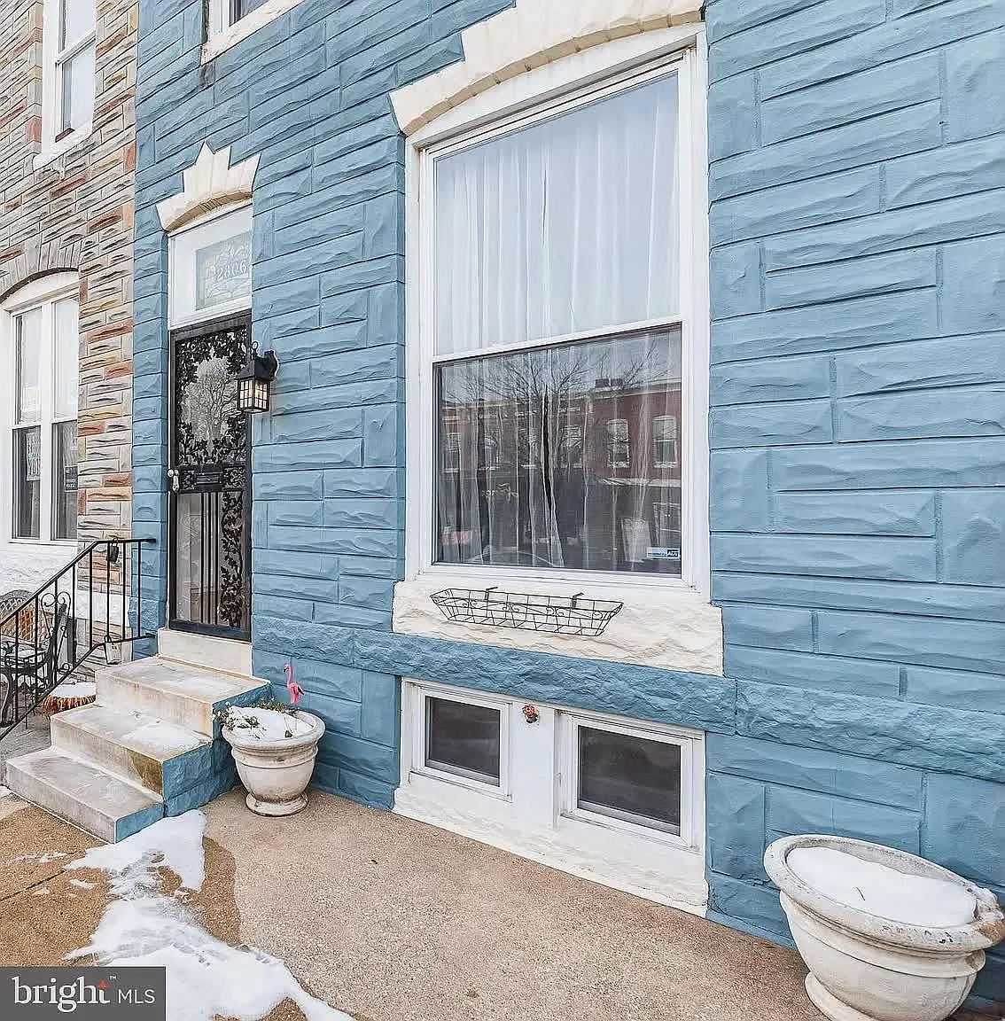 Building Photo - 2806 Huntingdon Ave