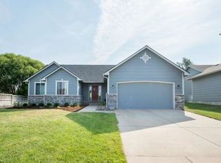 8910 W Ryan Cir, Wichita, KS 67205