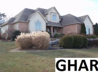 1002 Glenwood Ln, Lebanon, PA 17042