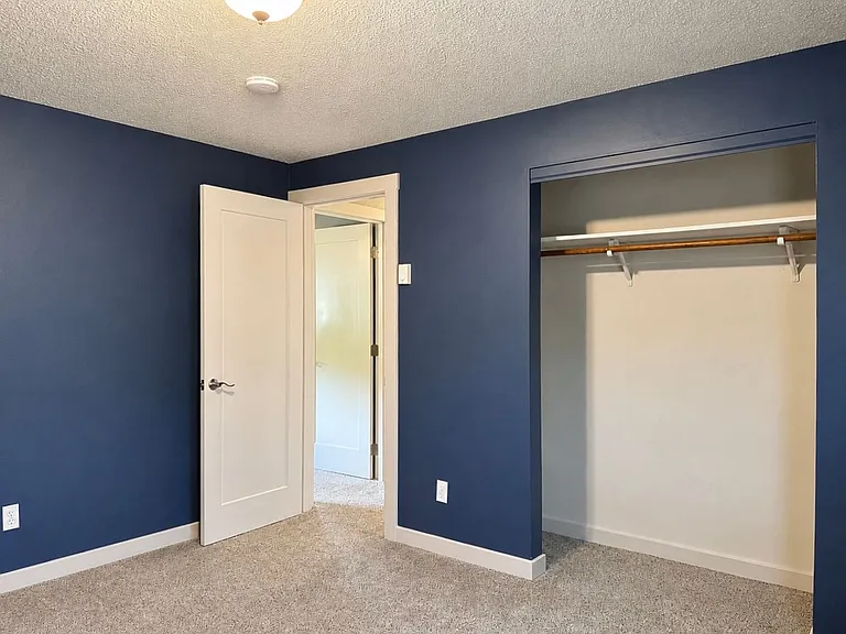 441 Columbia St — Photo 19
