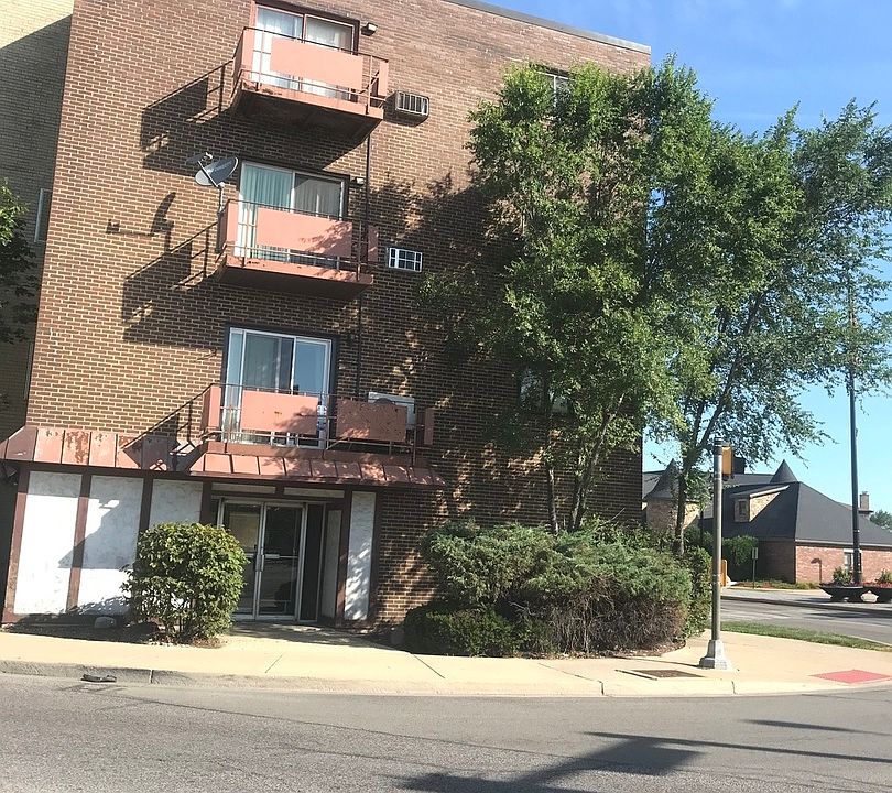 1st image of 7610 W Grand Ave APT 3B
